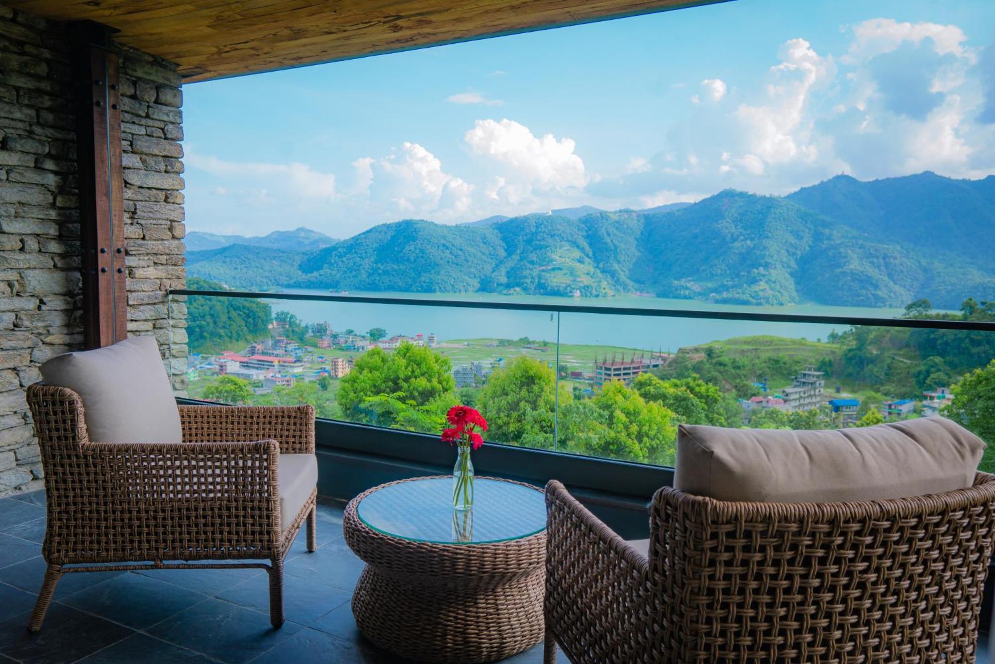 Dorje'S Resort And Spa Покхара Экстерьер фото